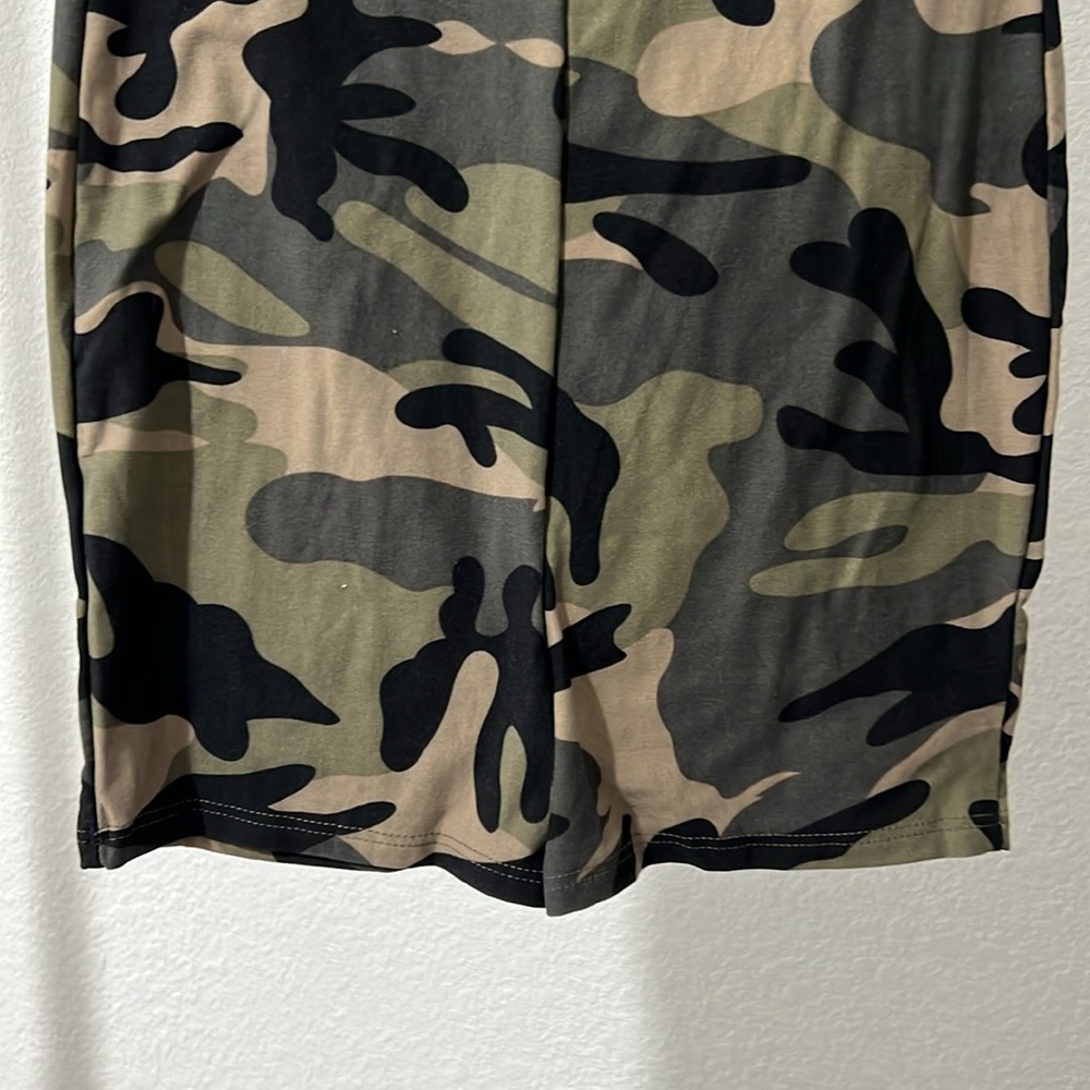 Rompers - Picture 5 of 9